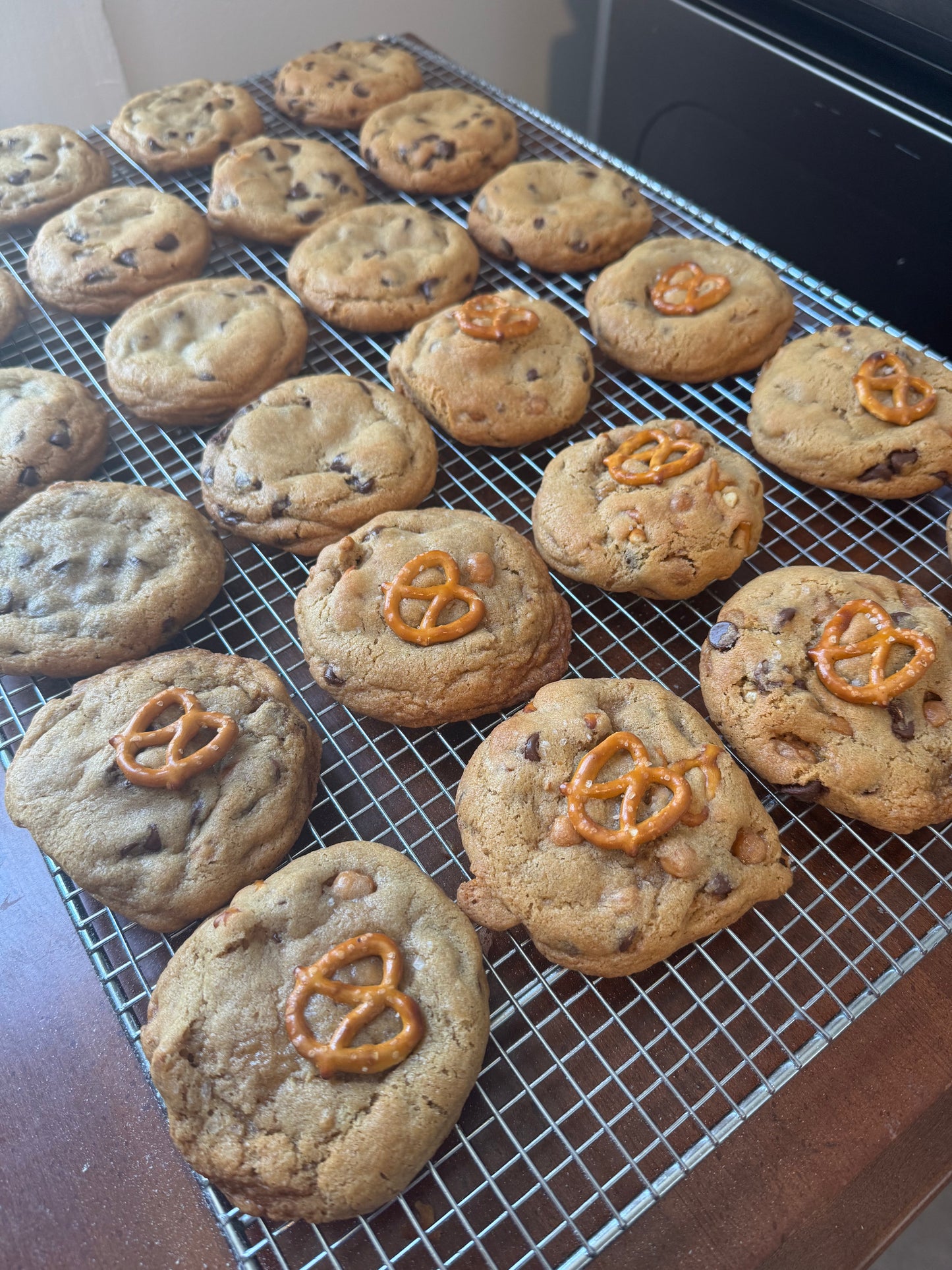 Chocolate chip Carmel pretzel cookie